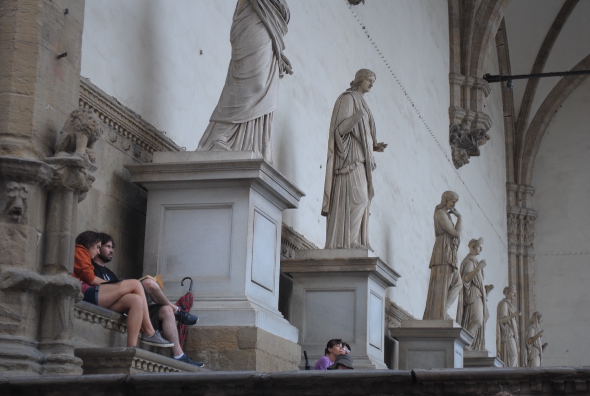 Qui l'uomo muore